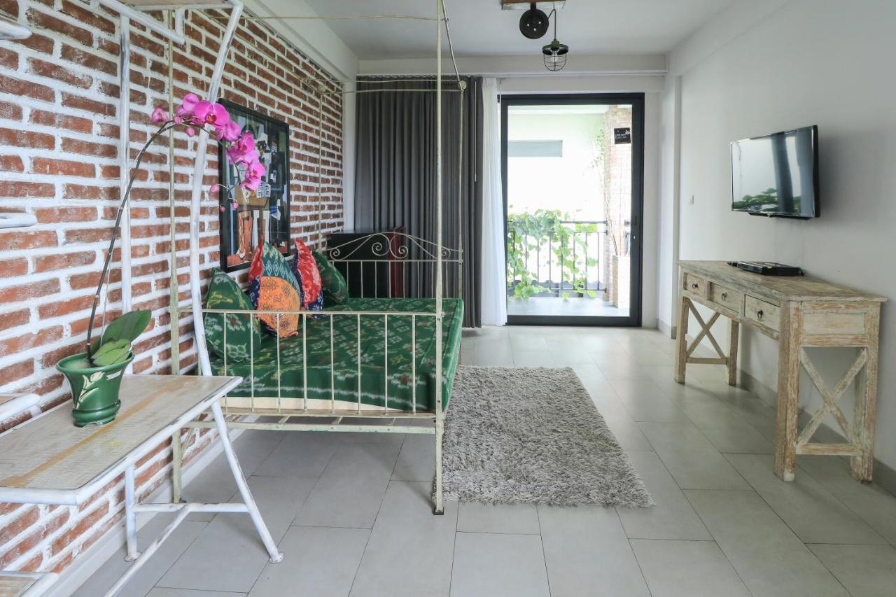 קנגו Base Guest House מראה חיצוני תמונה